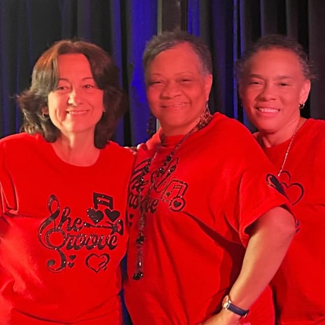 She groove Trio tiptpop 2026.jpg